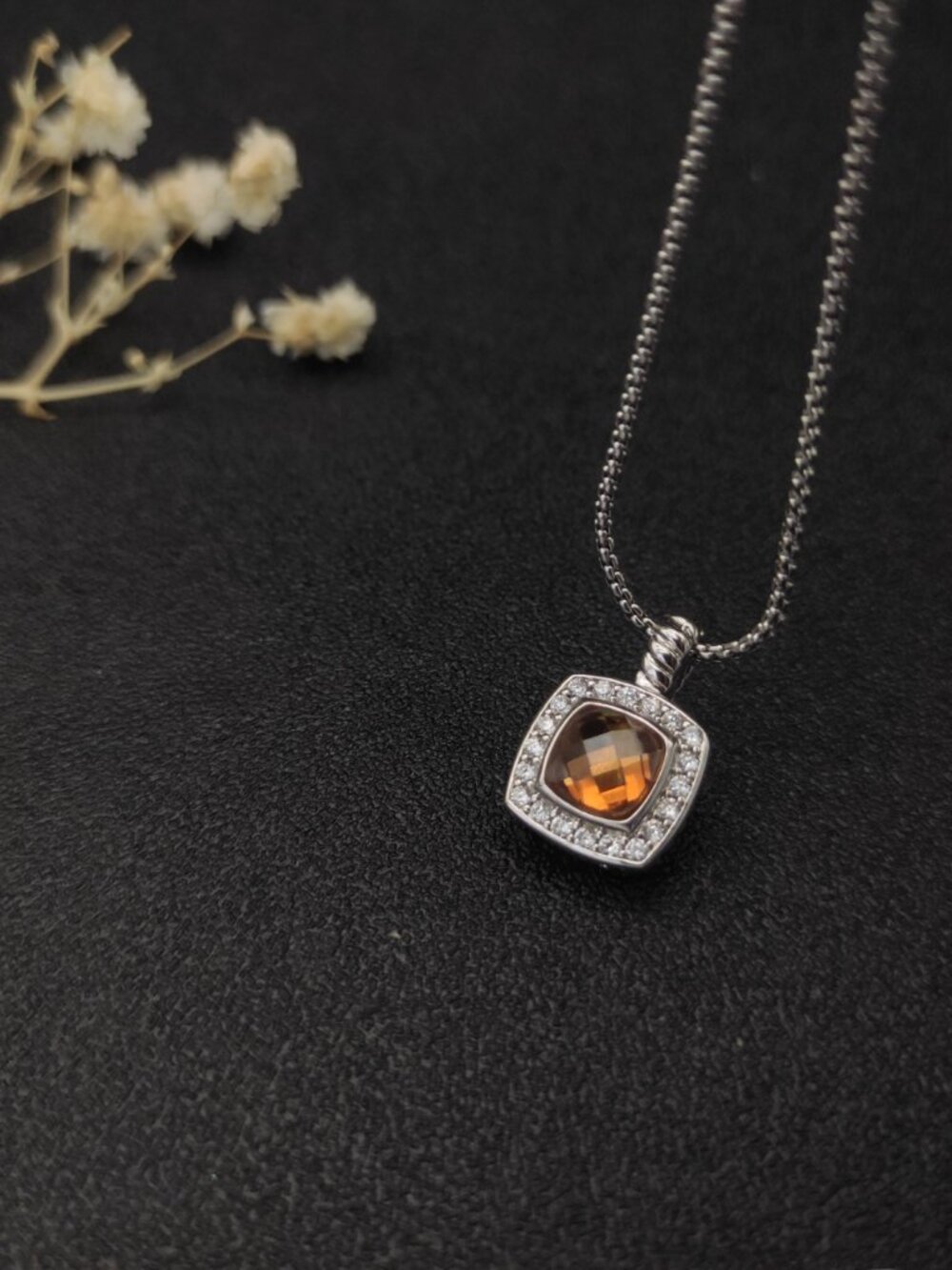 David Yurman Necklace - Picture 2 of 5